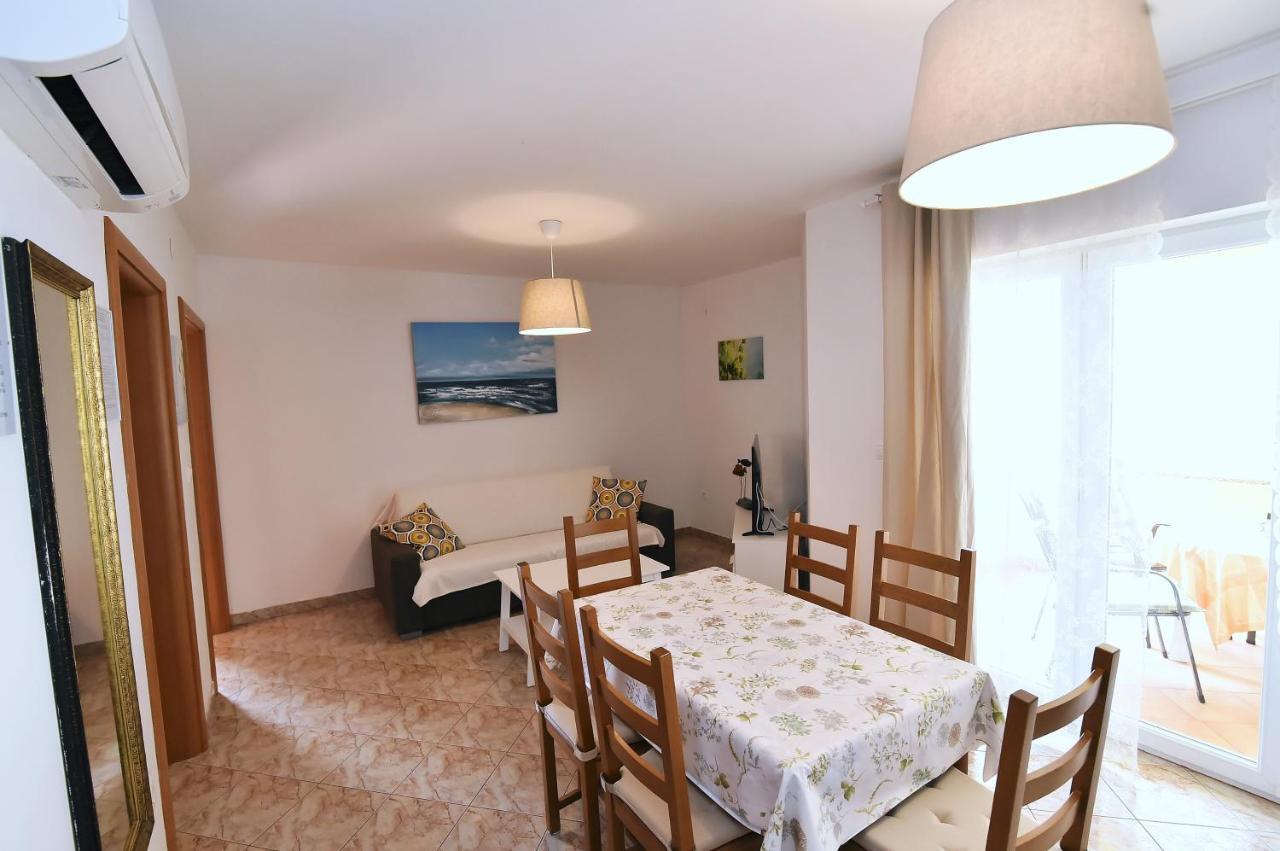Apartments Luni II バスカ エクステリア 写真